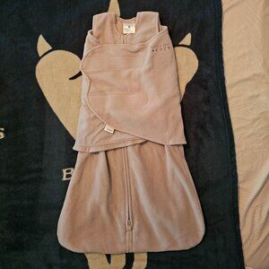 Halo Swaddle SleepSack in Light Grey Fleece